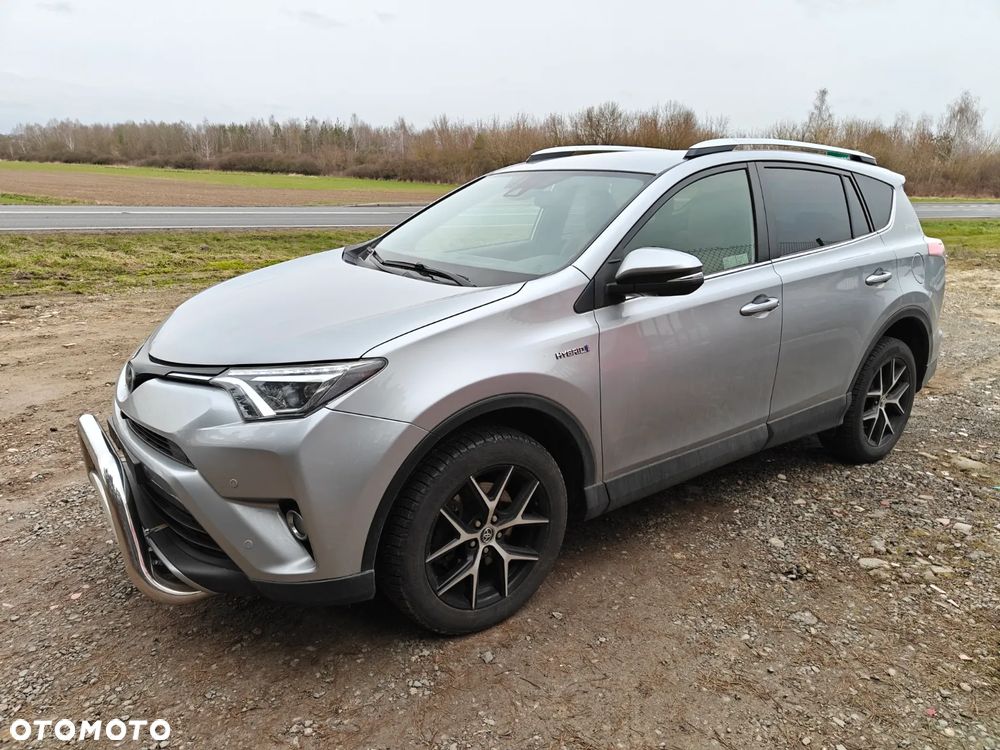 Toyota RAV4 - 2