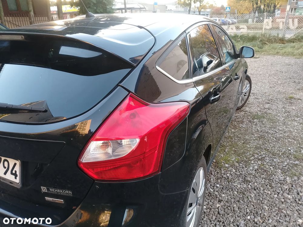 Ford Focus 2011 photo 5