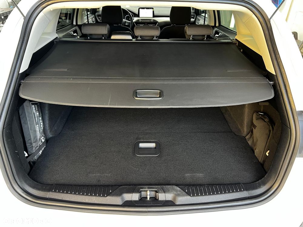 Ford Focus 1.5 EcoBlue STart-Stopp-System TITANIUM X - 19