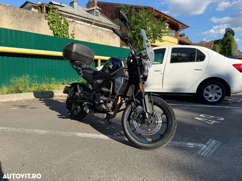 CF Moto 300 CL-X - 6
