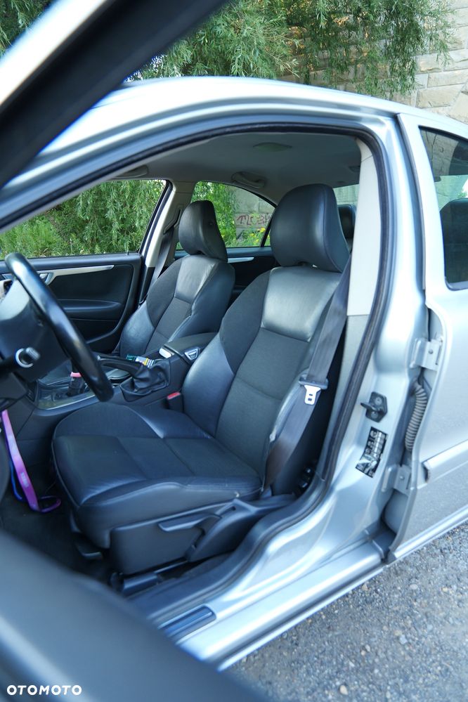 Volvo S60 - 5