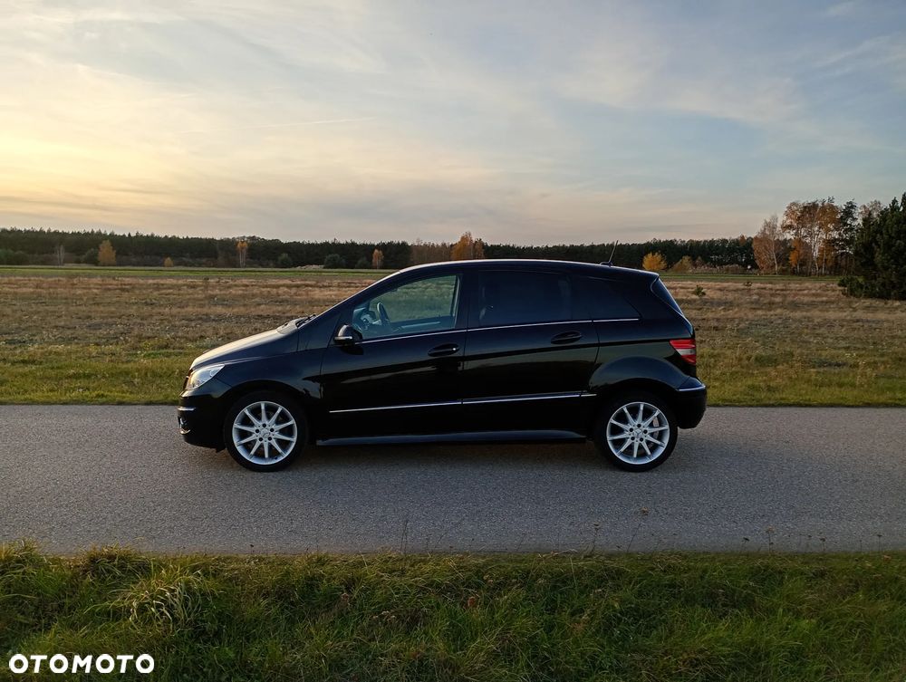 Mercedes-Benz Klasa B 200 CDI Autotronic Special Edition - 4