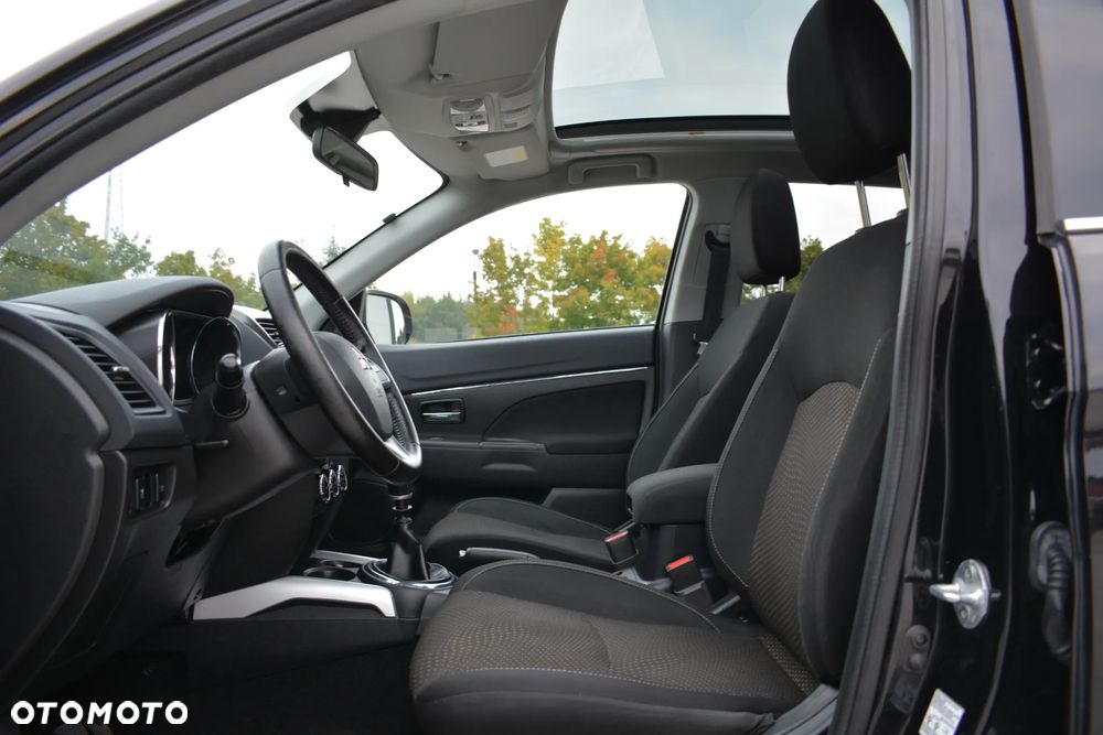 Mitsubishi ASX - 21