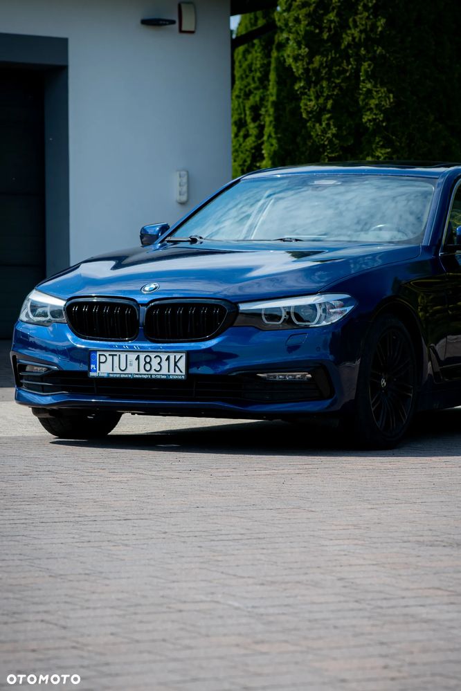 BMW Seria 5 530d xDrive Sport Line - 1