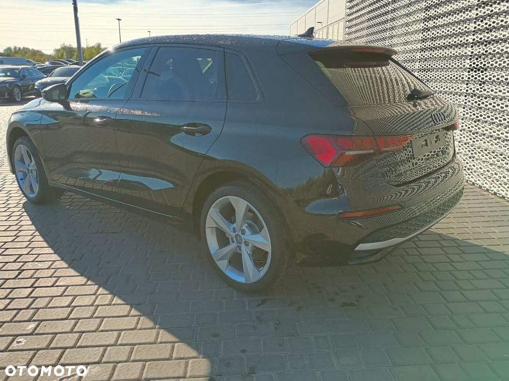 Audi A3 Sportback - 6