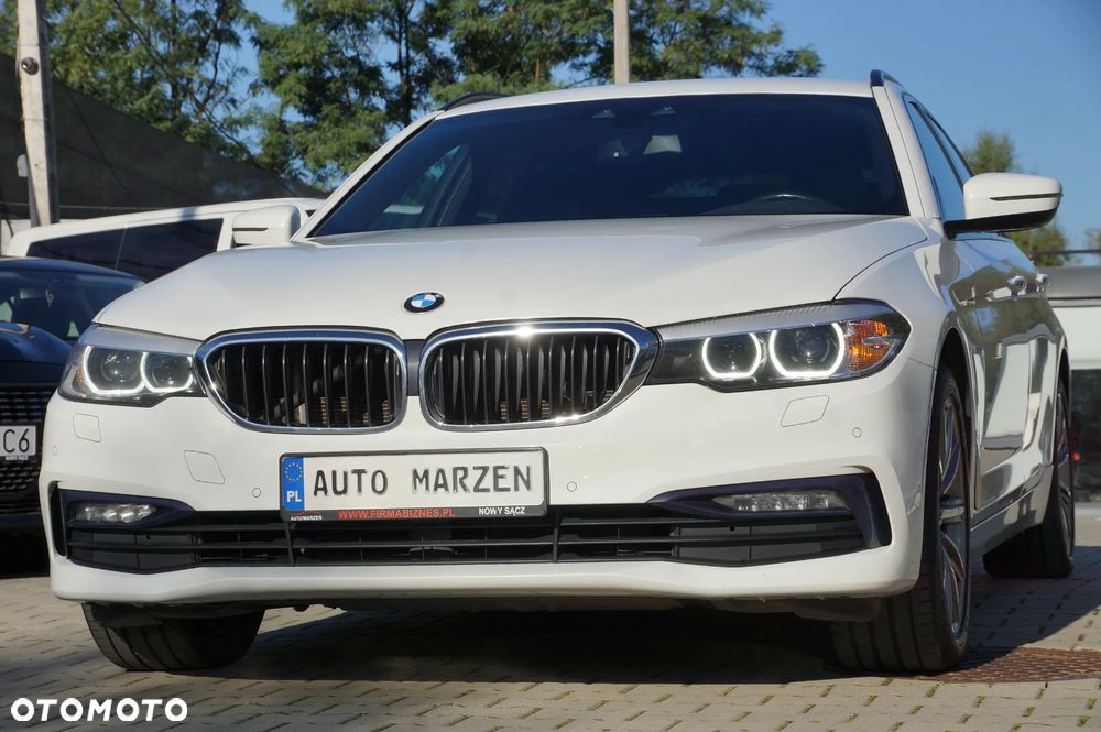 BMW Seria 5 520d xDrive Touring Sport Line - 4