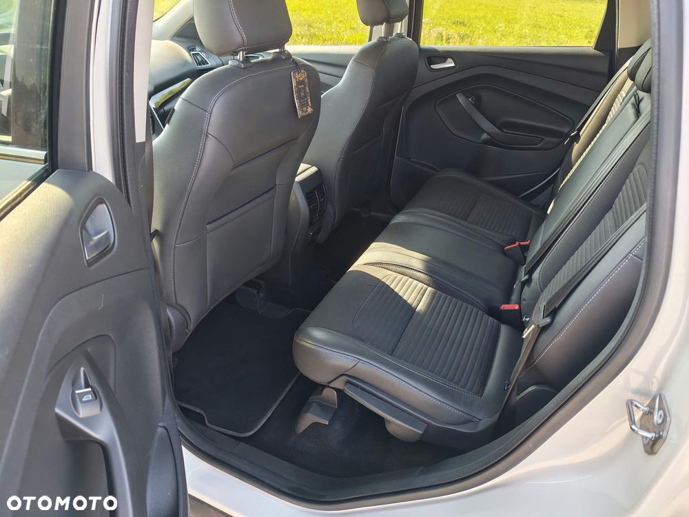 Ford Kuga 2.0 TDCi AWD Titanium - 9