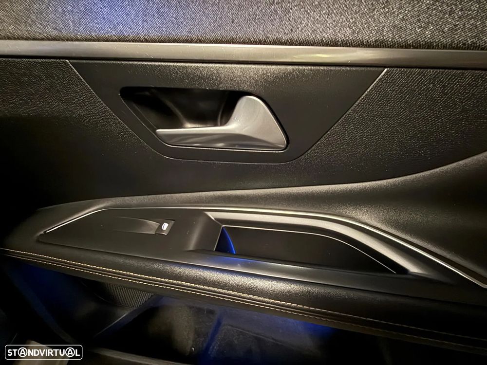 Peugeot 3008 1.5 BlueHDi GT Line EAT8 - 25