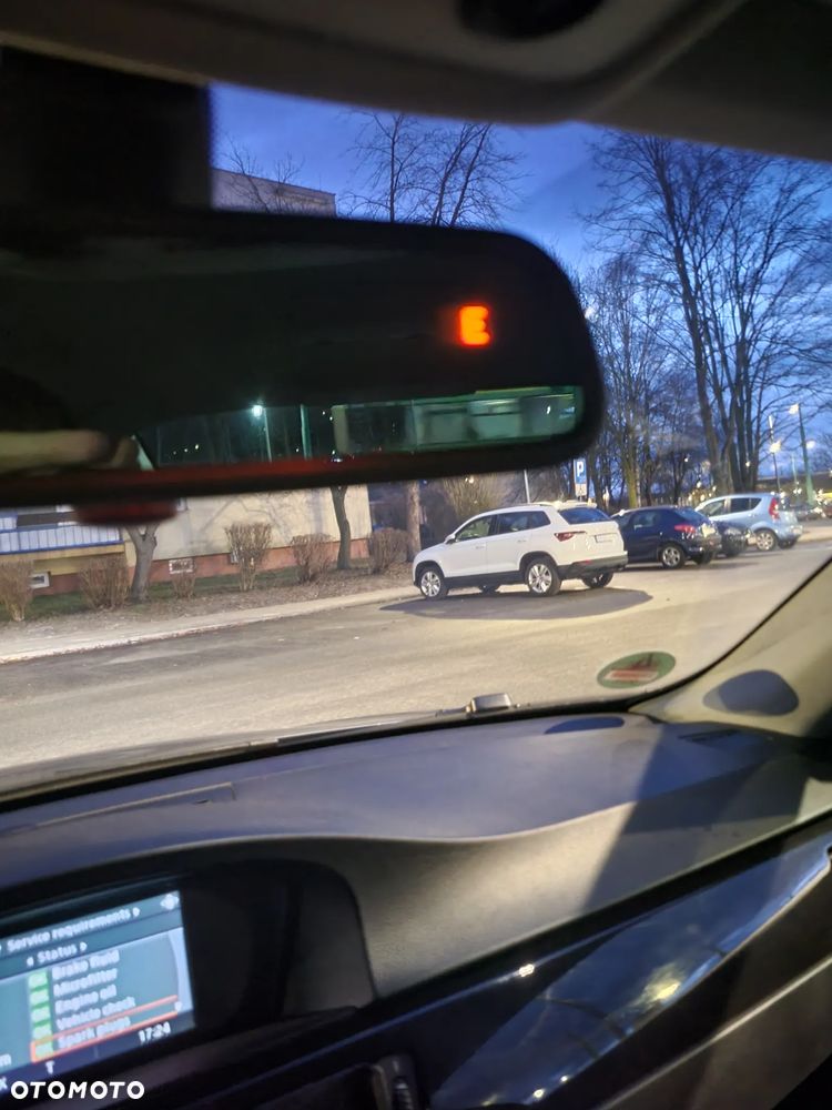 BMW Seria 3 325i - 9