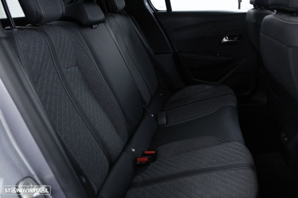 Peugeot 208 1.2 Hybrid Allure e-DCS6 - 16