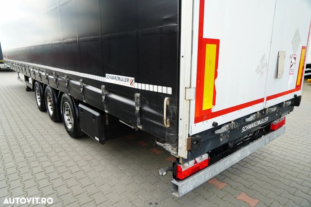 Schwarzmuller CORTINĂ / STANDARD / HALOMETRU DHOLLANDIA 2.000 kg / SAF / PODEA RESISTENTĂ, ȘINĂ ȘI PLĂCĂ / PODEA ARMATĂ - 12