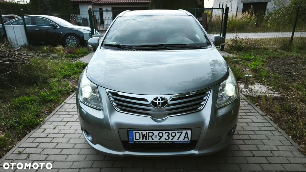 Toyota Avensis - 3