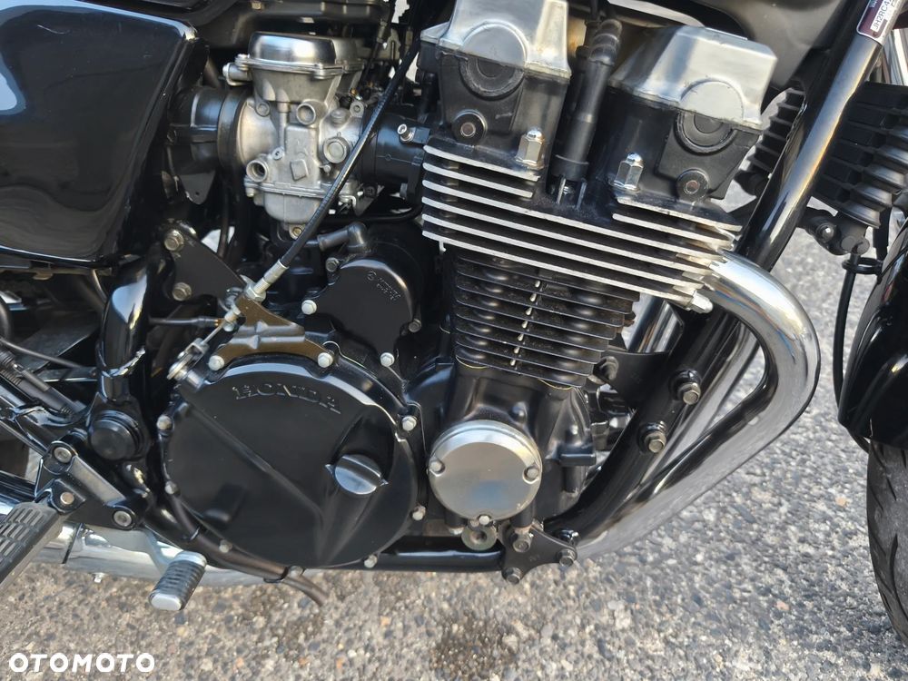 Honda CB - 31