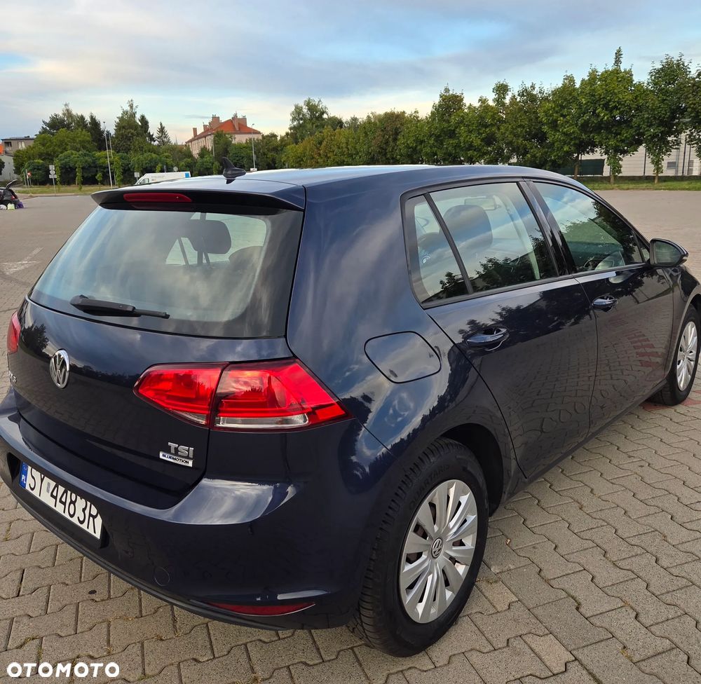 Volkswagen Golf 1.2 TSI BMT Trendline - 4
