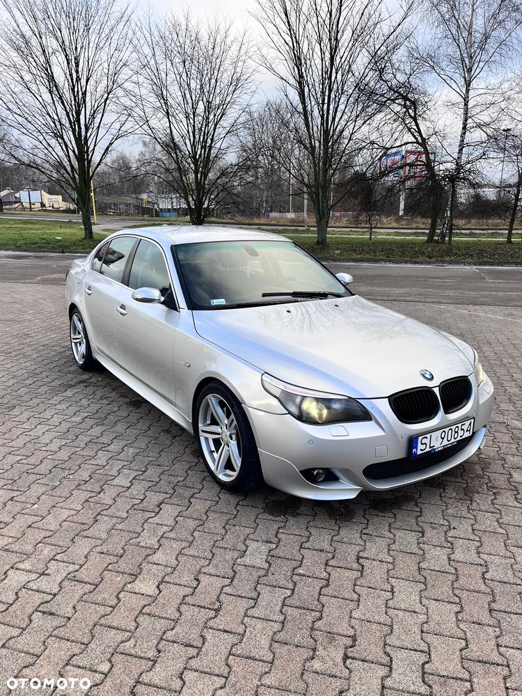 BMW Seria 5 545i - 1