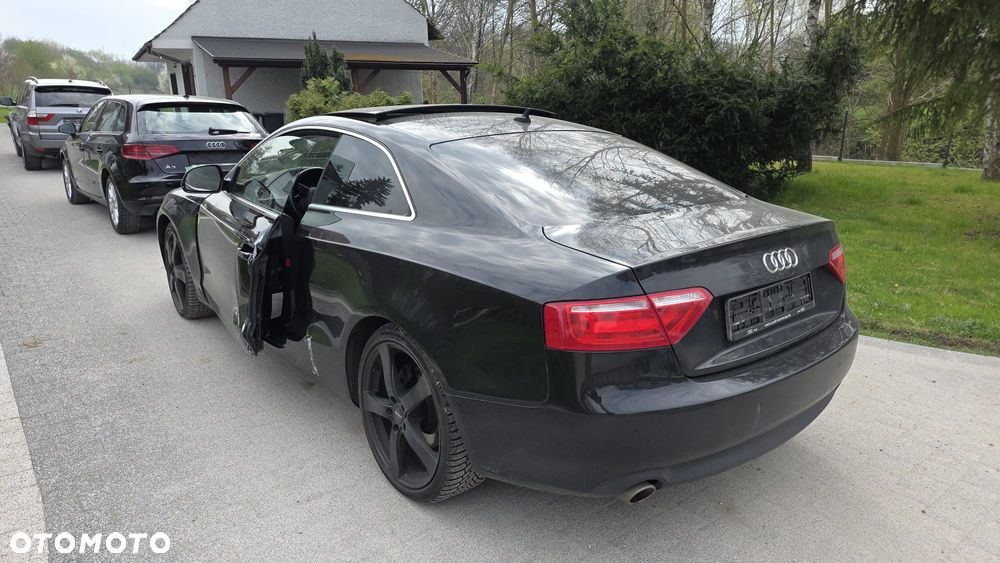 Audi A5 Coupé 3.0 TDI DPF quattro S tronic - 4