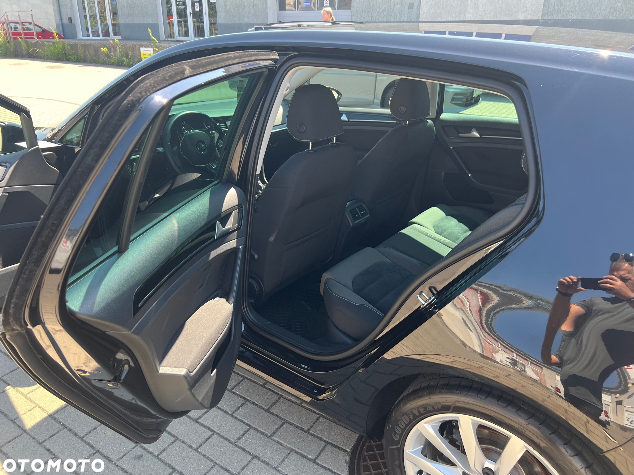 Volkswagen Golf VII 1.4 TSI BMT Highline DSG - 9