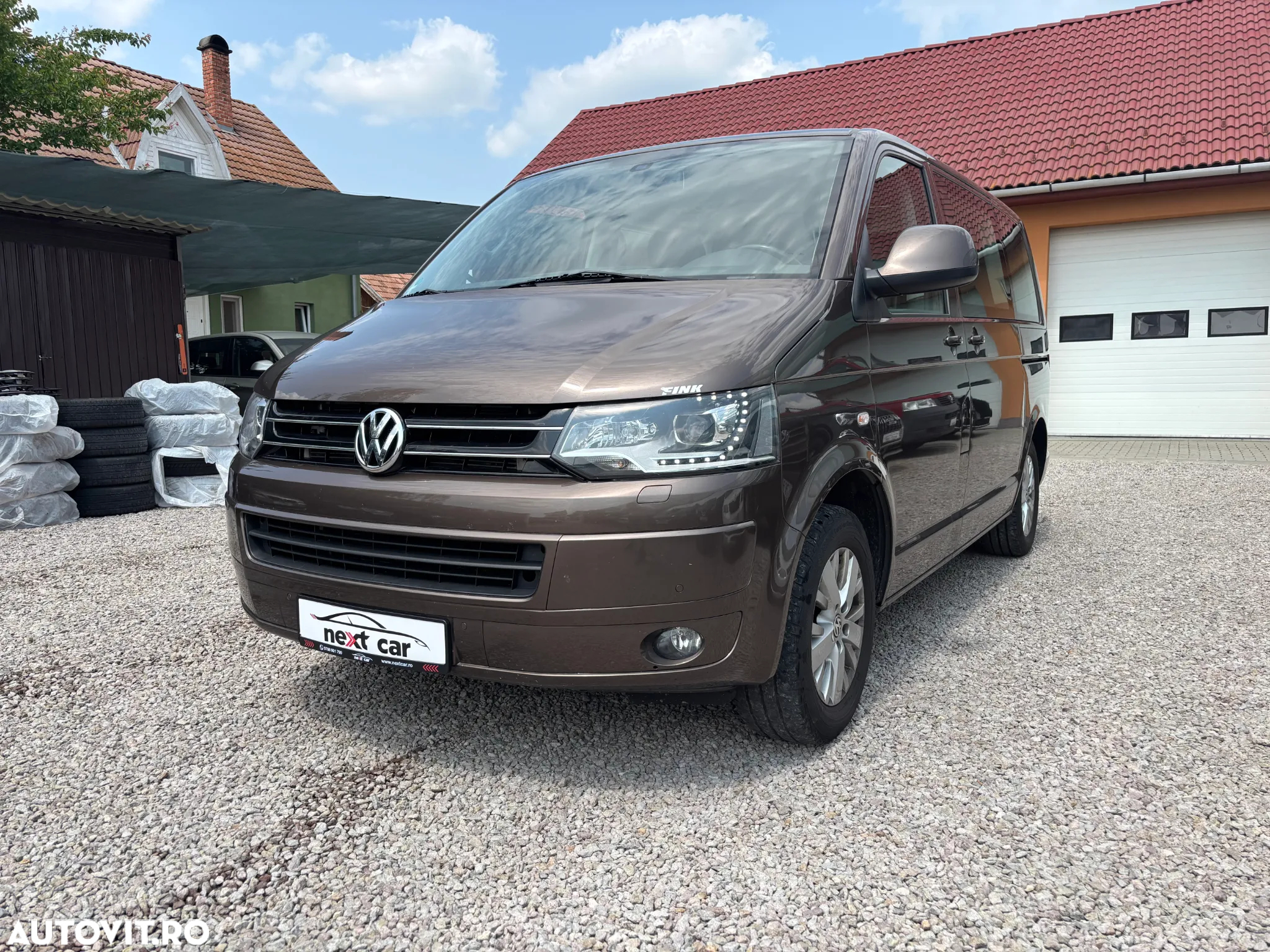 Volkswagen Multivan - 4