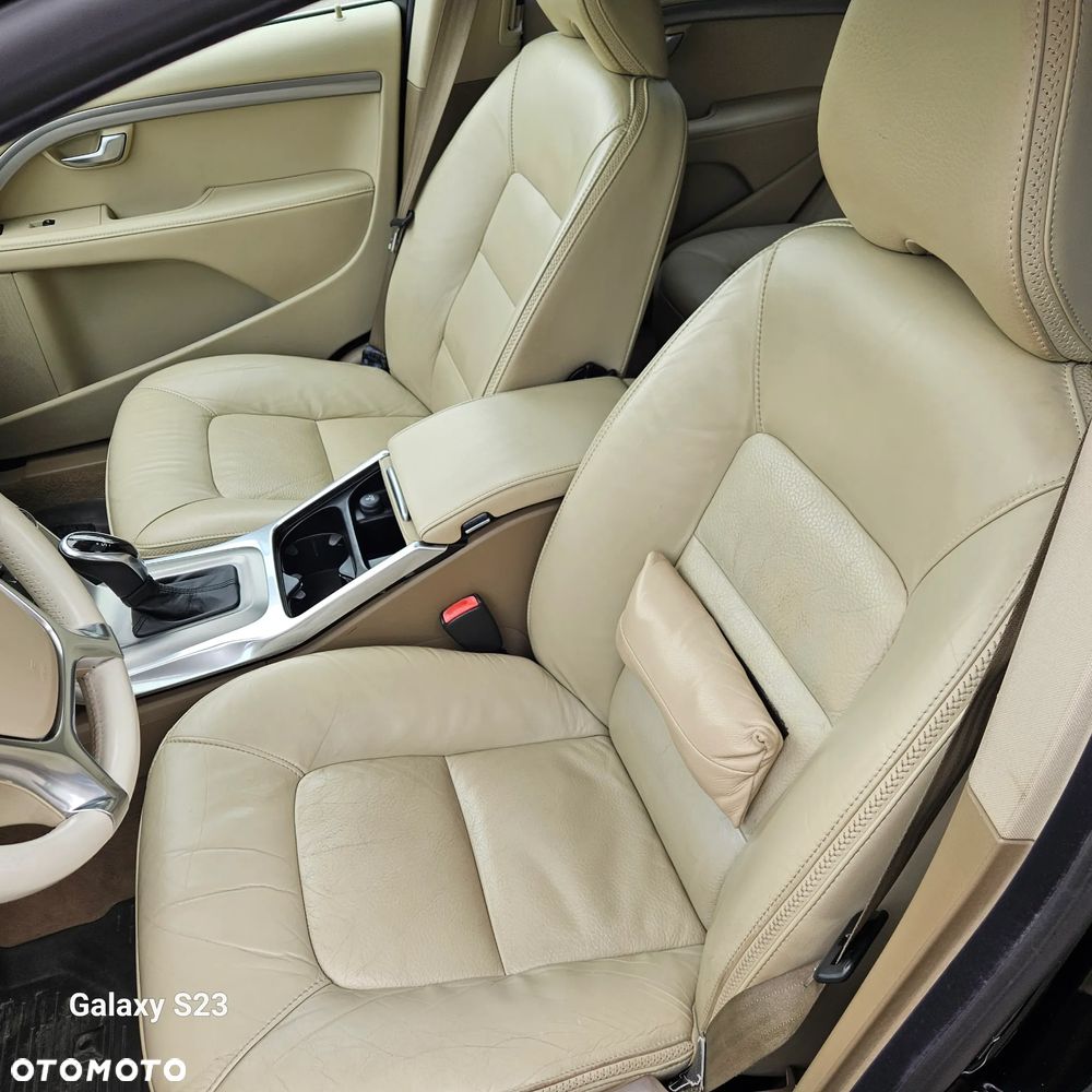 Volvo XC 70 D4 Geartronic Momentum - 16
