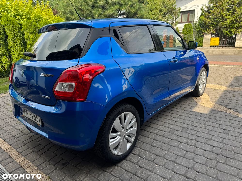 Suzuki Swift 1.2 SHVS Premium Plus - 8