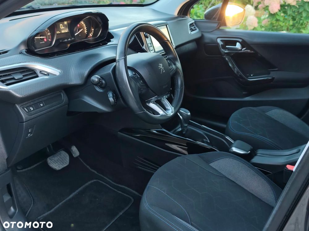 Peugeot 2008 - 19