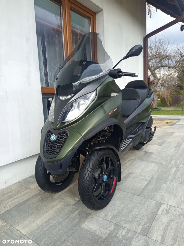 Piaggio MP-3 - 1