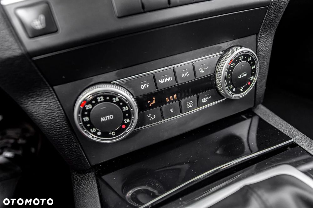 Mercedes-Benz GLK 250 CDI BlueEff 4-Matic - 32