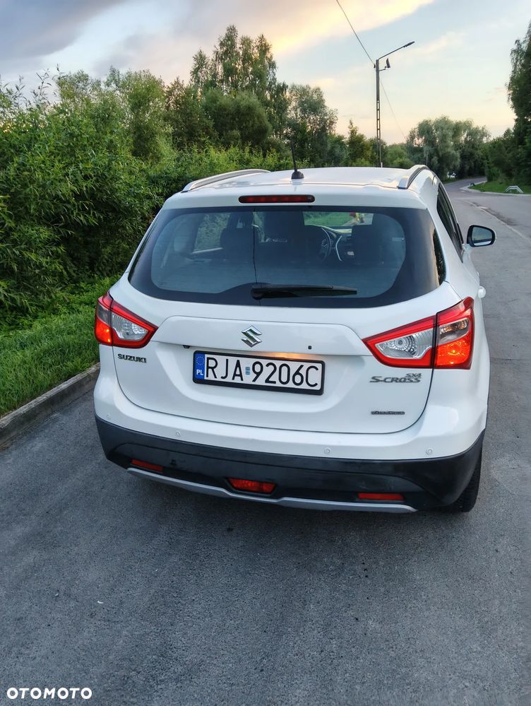Suzuki S-Cross 1.6 Topline Edition 4WD - 21