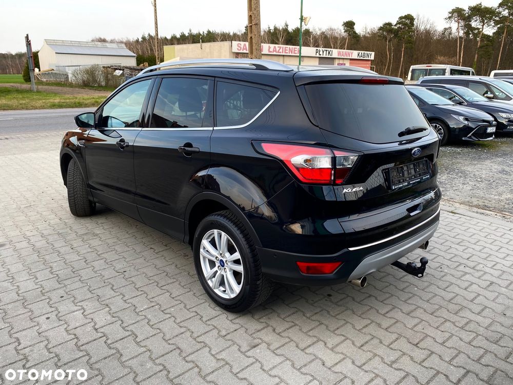 Ford Kuga - 4