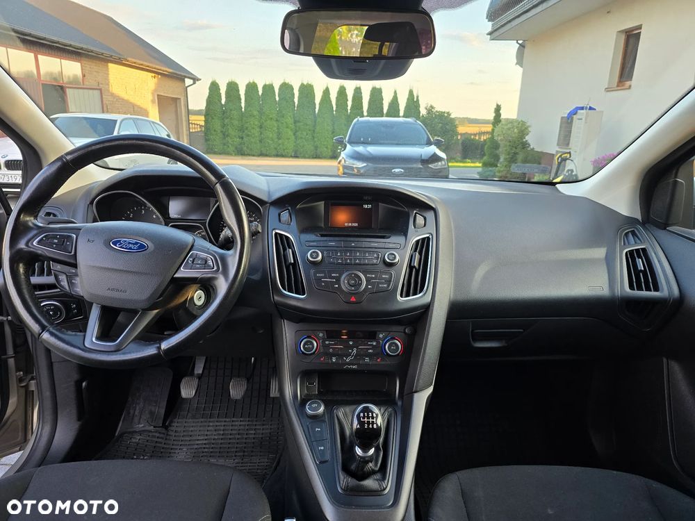 Ford Focus 1.5 TDCi Trend - 14