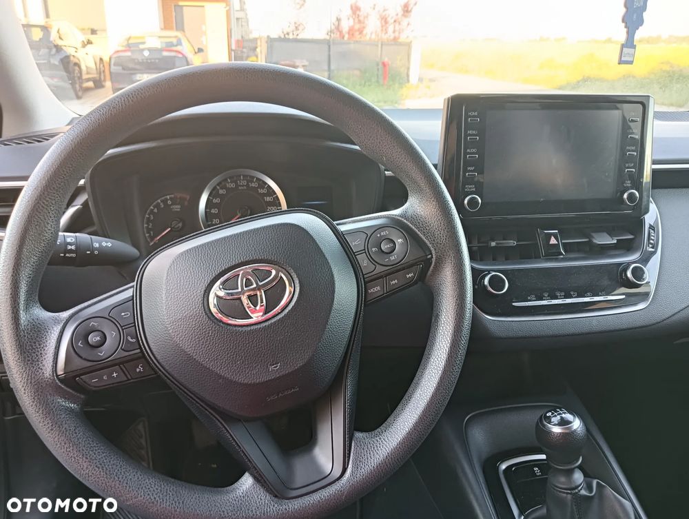 Toyota Corolla 1.6 Comfort - 10