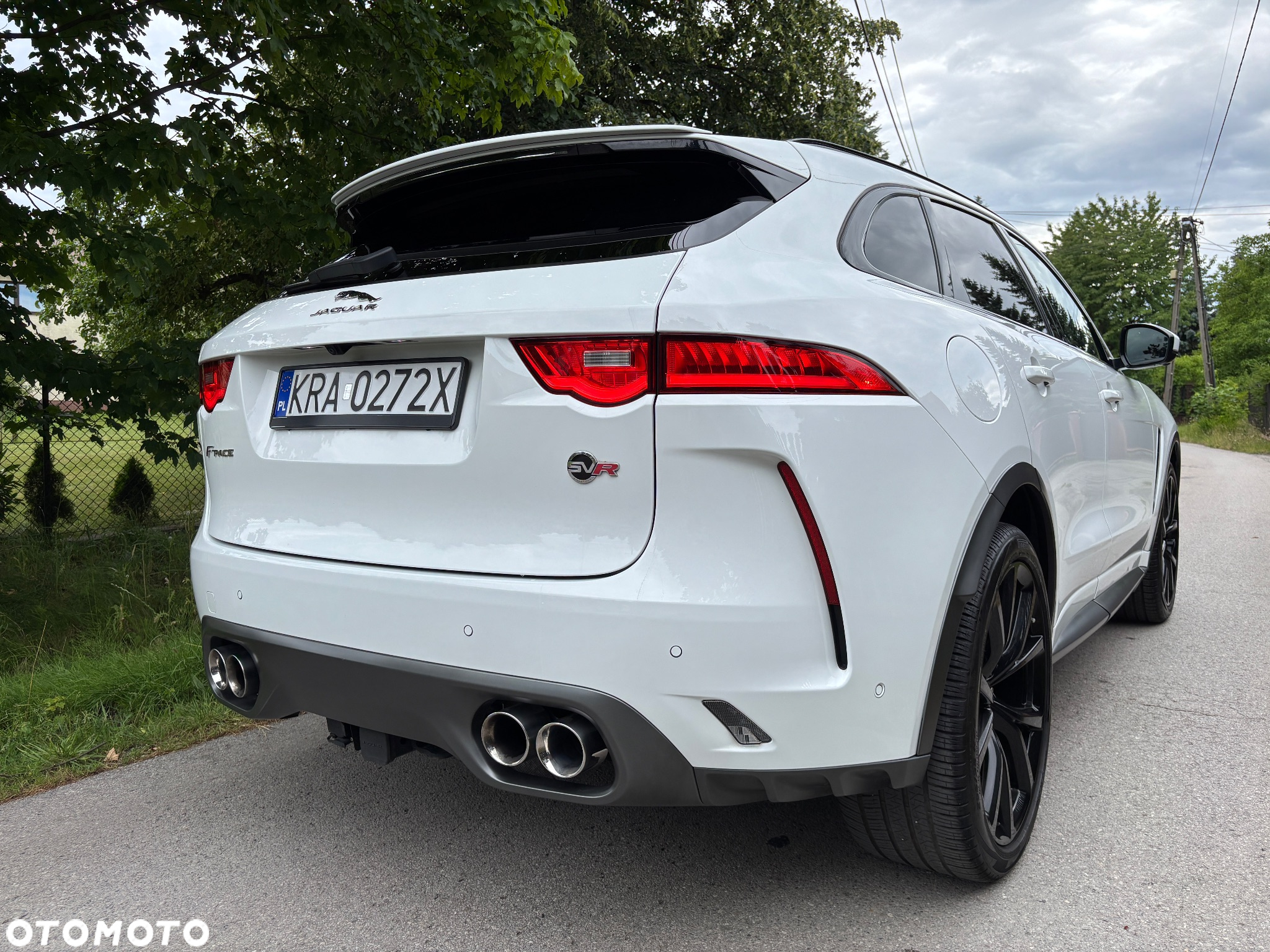 Jaguar F-Pace 5.0 V8 P550 AWD SVR - 7
