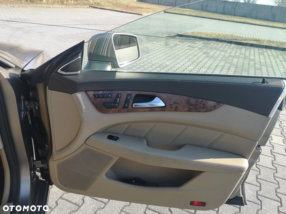Mercedes-Benz CLS 500 BlueEFFICIENCY - 8