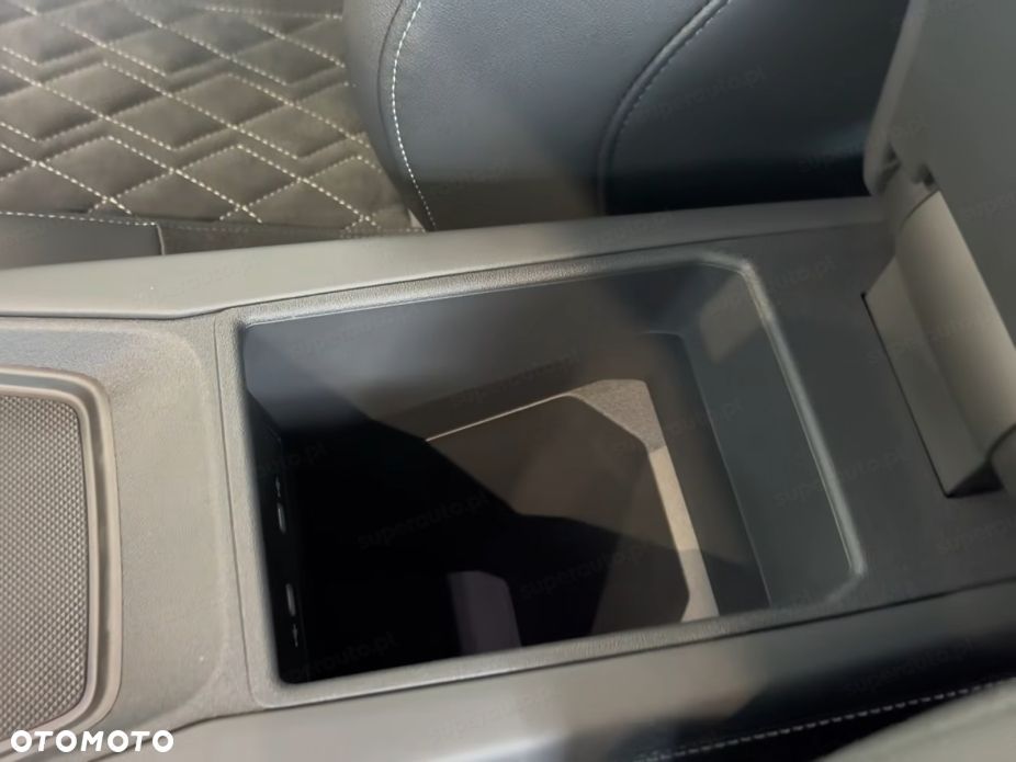 Audi Q4 e-tron - 15