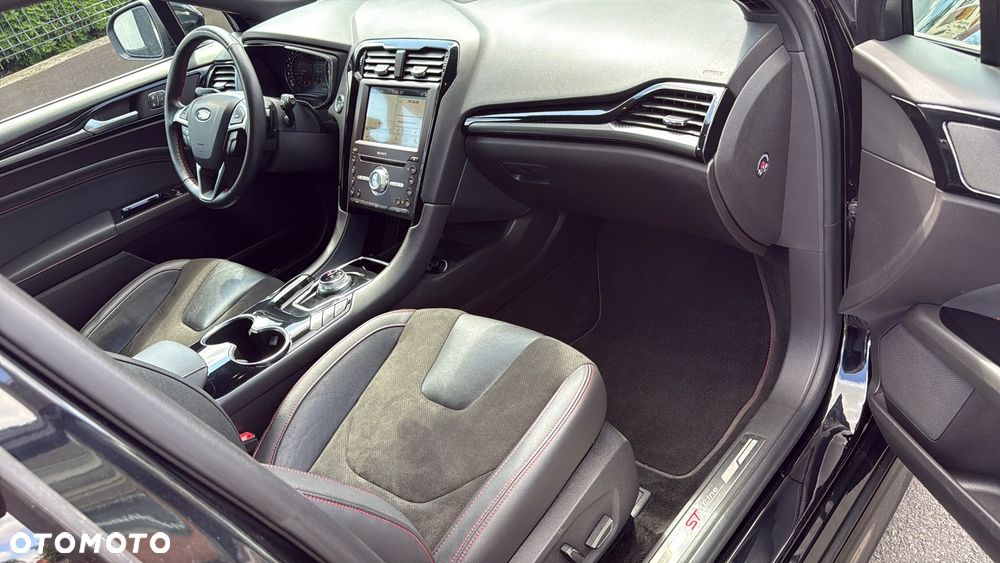 Ford Mondeo 2.0 EcoBlue ST-Line - 30
