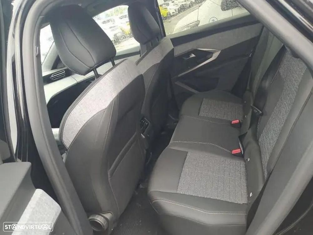 Peugeot E-3008 73 kWh Allure - 8