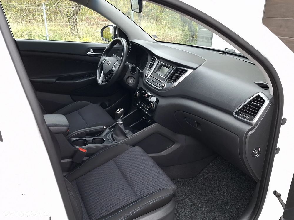 Hyundai Tucson blue 1.7 CRDi 2WD Passion Plus - 6