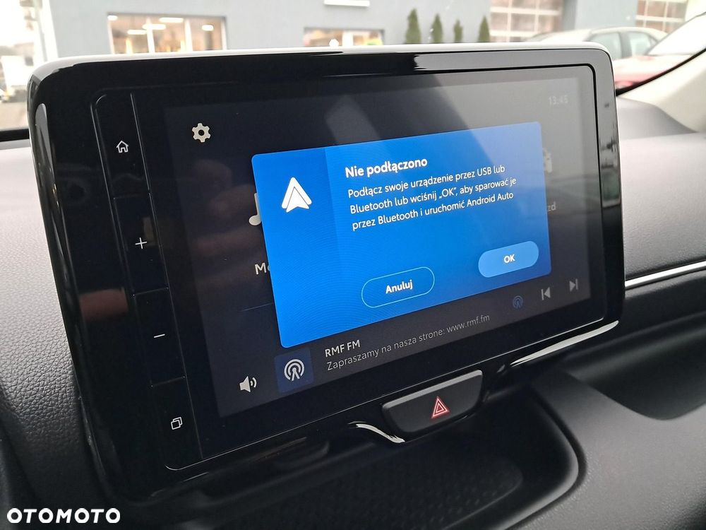 Toyota Yaris Hybrid 1.5 Style - 19