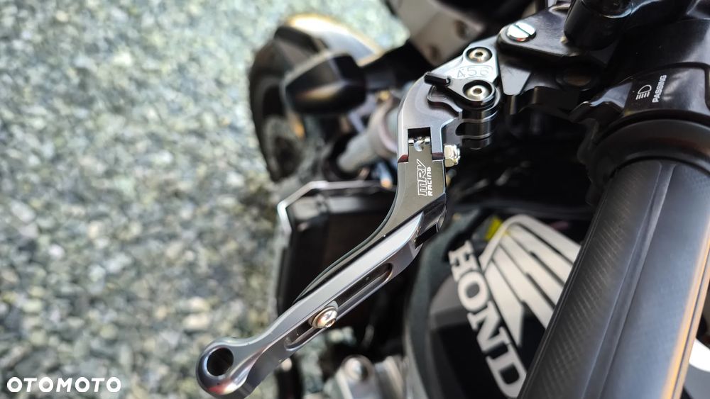 Honda CB - 13