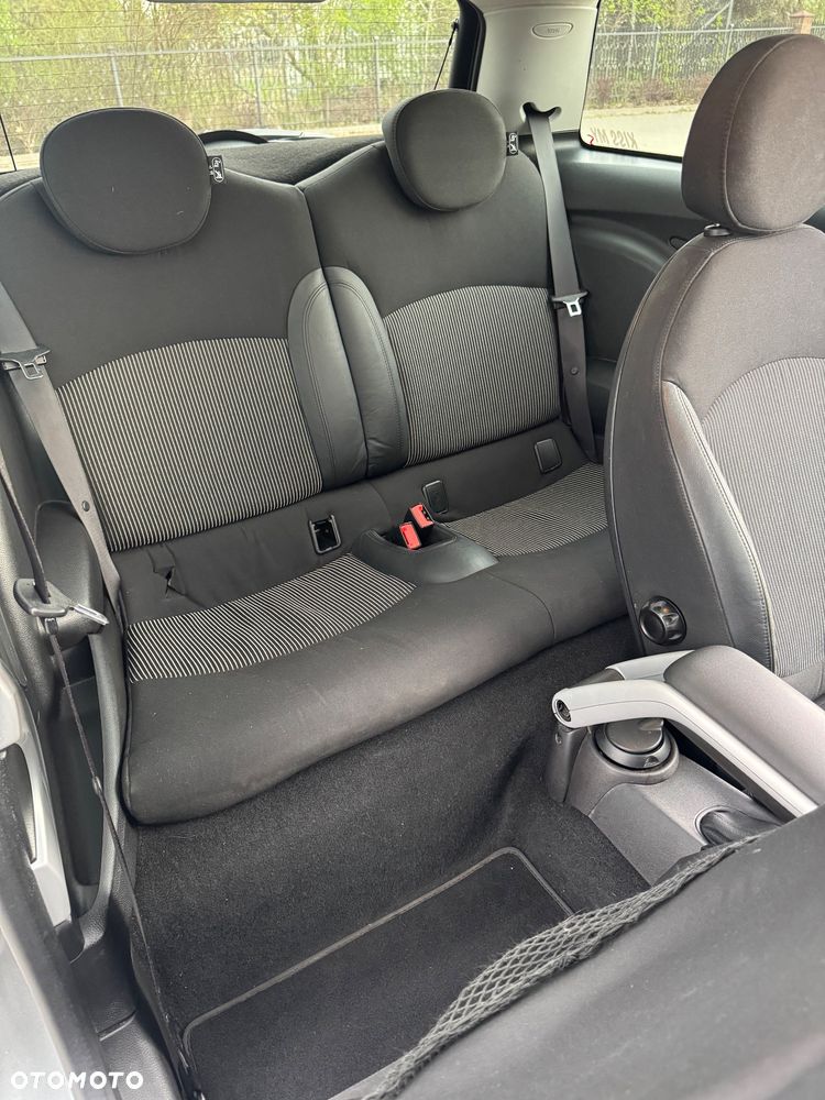 MINI Cooper S Standard - 16