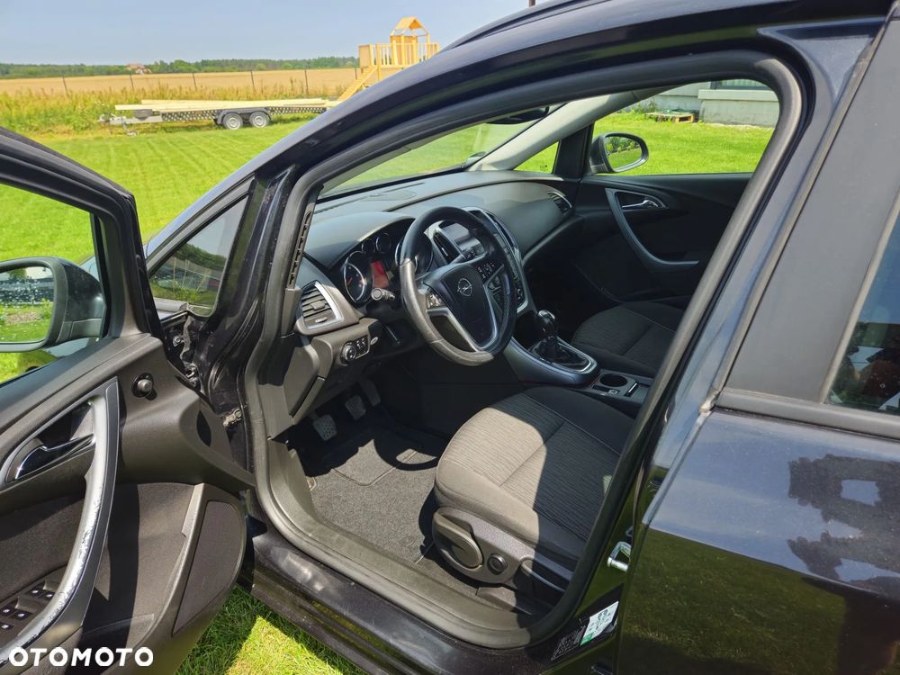 Opel Astra 1.7 CDTI ecoFLEX - 11