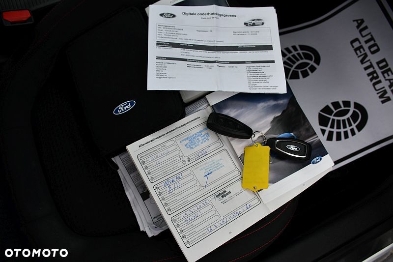 Ford Focus 1.5 EcoBlue Start-Stopp-System ST-LINE X - 37