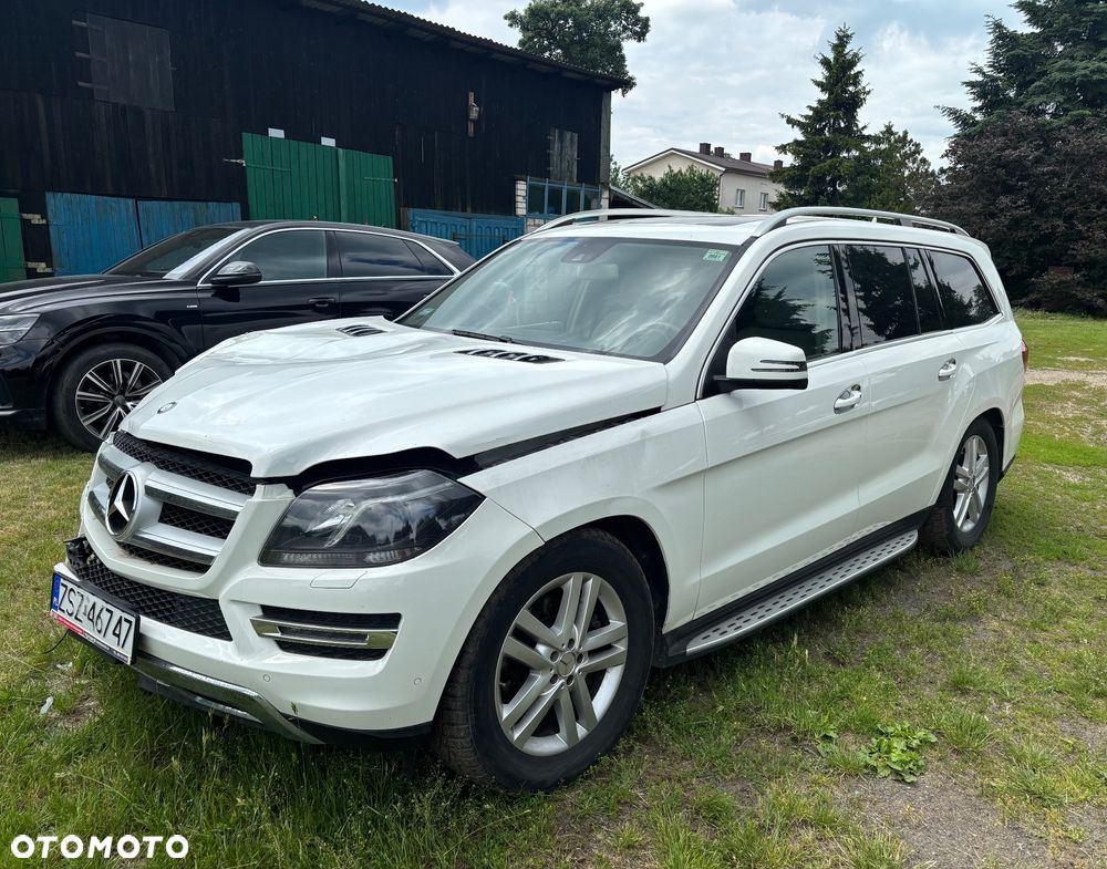 Mercedes-Benz GL 500 4-Matic - 2