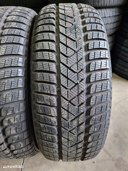 225/55/18 Pirelli 4piese - 5