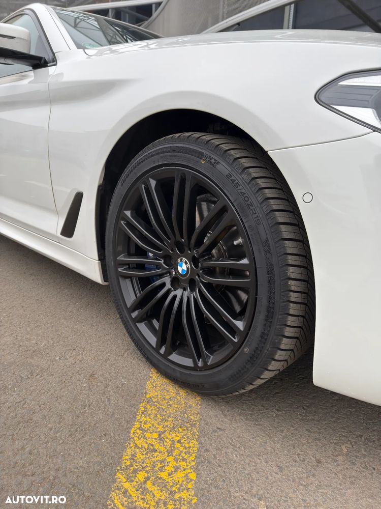 BMW Seria 5 530i Aut. M Sport Edition - 8