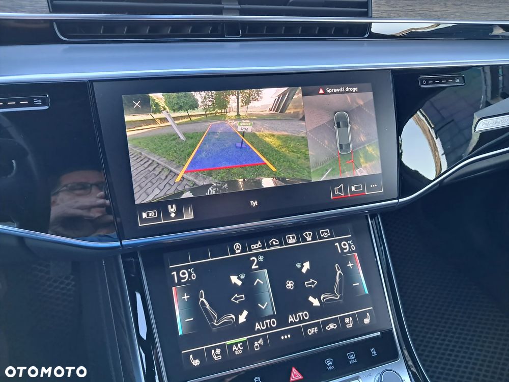 Audi A8 - 19