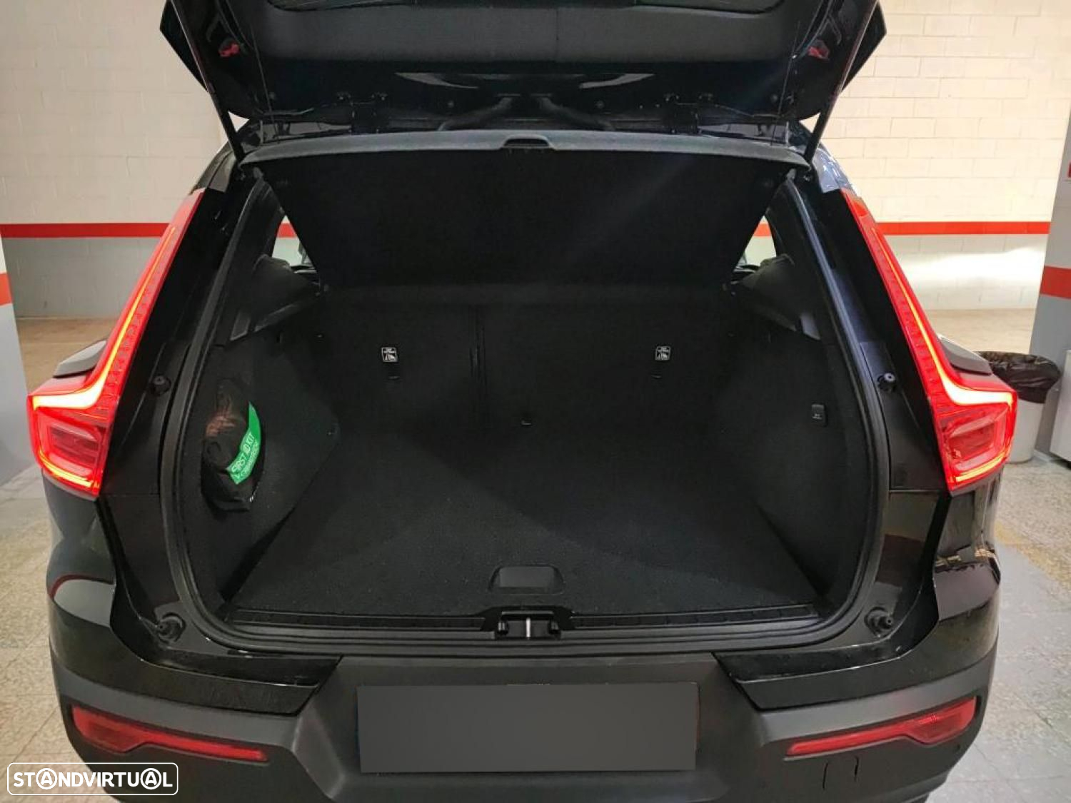 Volvo XC 40 1.5 T2 Momentum - 8