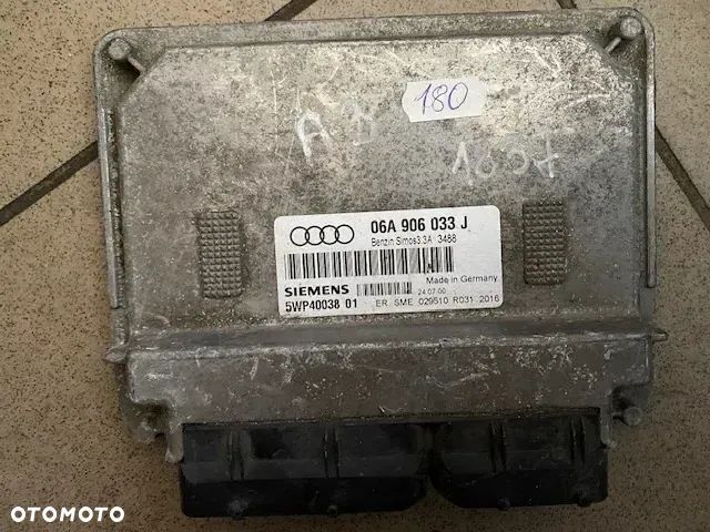 STEROWNIK KOMPUTER SILNIKA AUDI A3 8L 06A906033J - 1