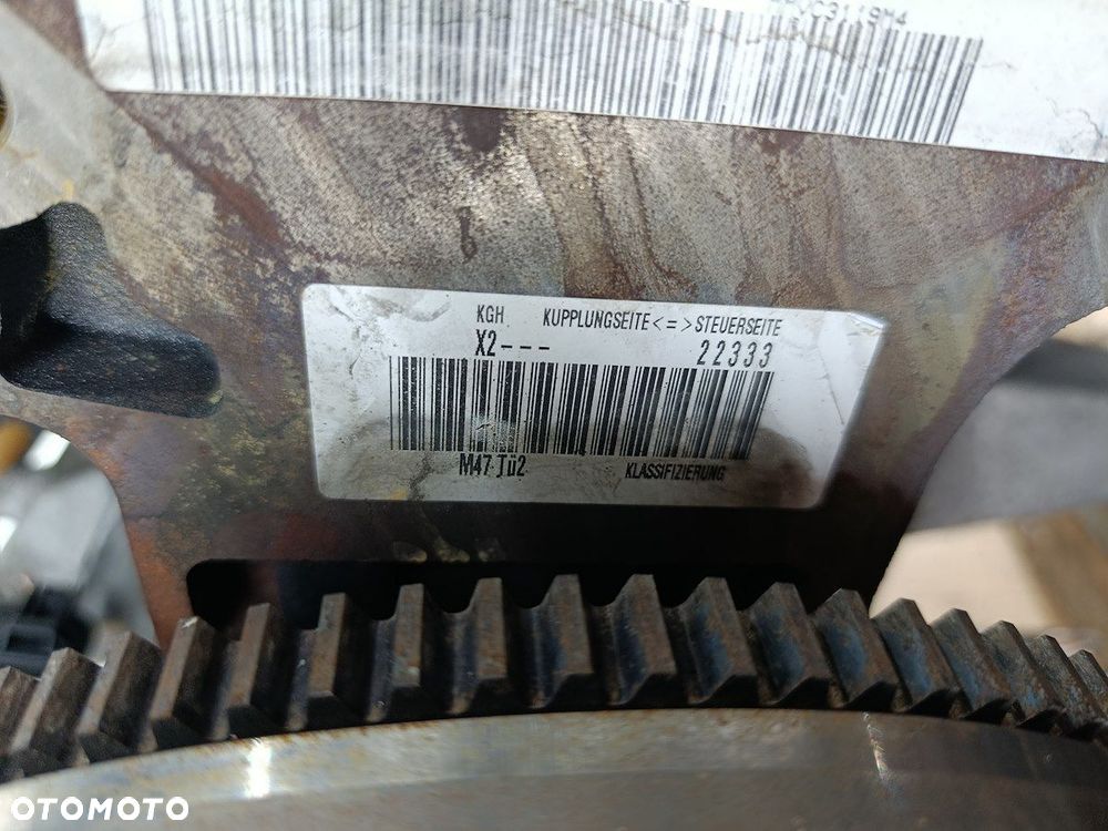 SILNIK BMW 3 E91 M47D20 2.0 D 320d - 1