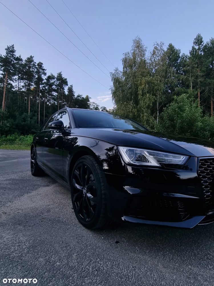 Audi A4 Avant 2.0 TDI S tronic - 32